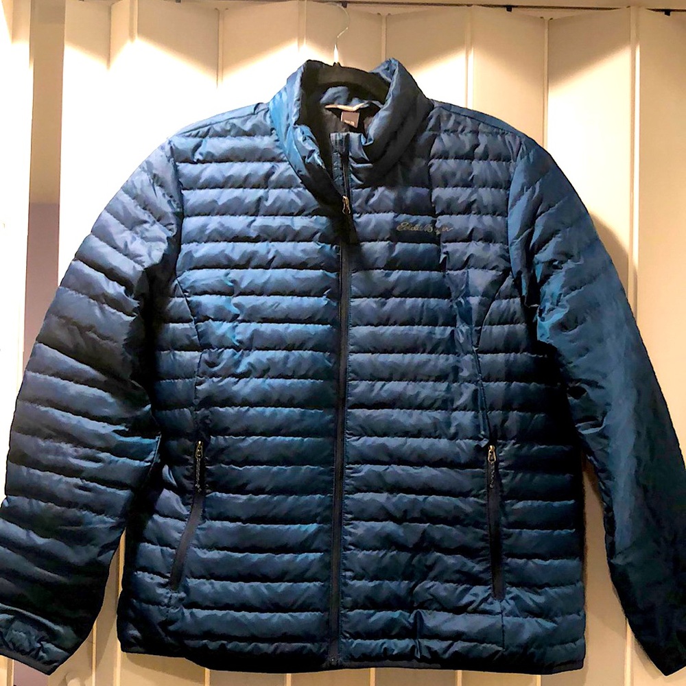 Eddie Bauer Dark Teal Wonen’s XL fall coat.